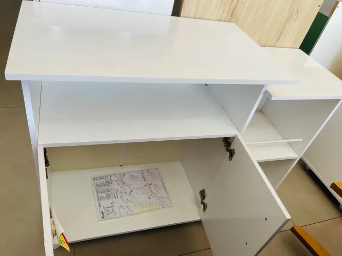 Oferta fruteira balcão montada nova