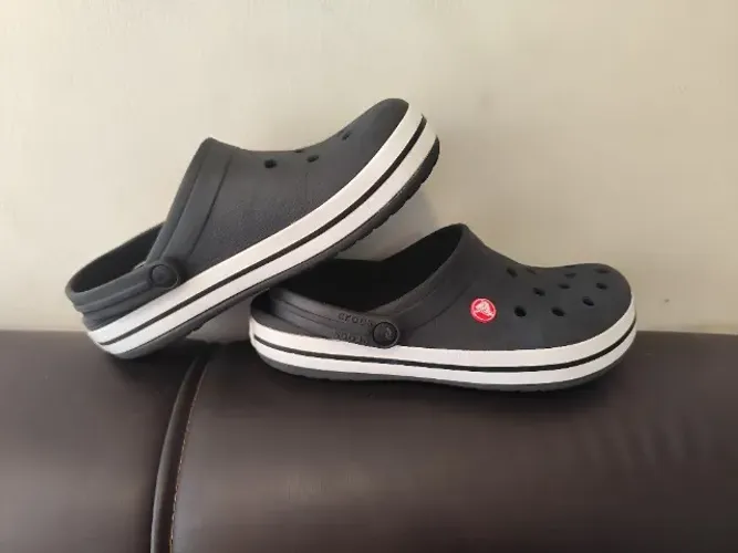sandália crocs original