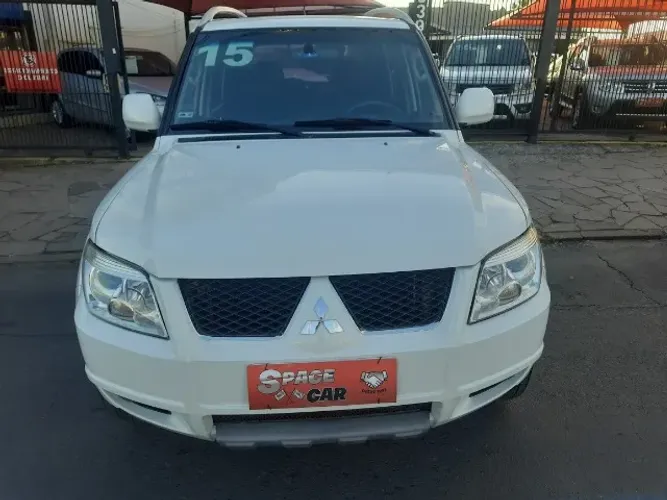 Mitsubishi Pajero TR4 2.0 Flex 16V 4X2 Aut. 2015