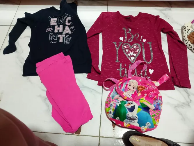 Lotes de roupas e sapatos infantil menina