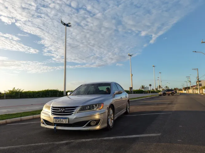 Hyundai Azera GLS 3.3 V6 24V 4P Aut. 2011