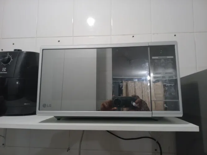 Vendo microondas espelhado Lg