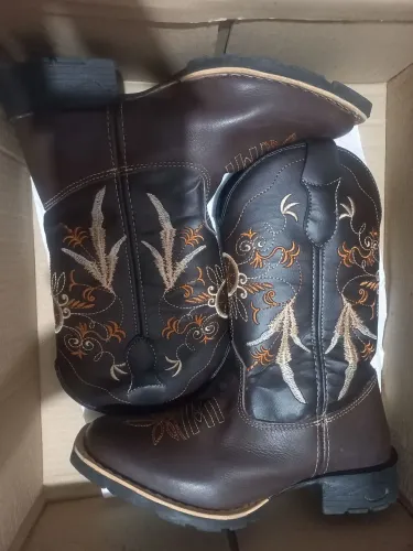 Bota country feminino 