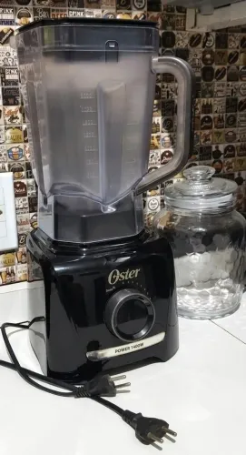 Liquidificador Oster Power 1400W Preto