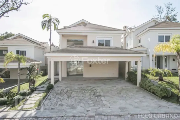 Casa à venda em Ipanema com 416 m², 4 quartos, 3 suítes, 3 vagas