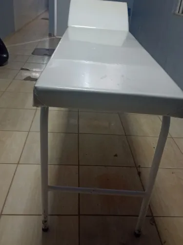 Vendo uma maca de massagem em fim 