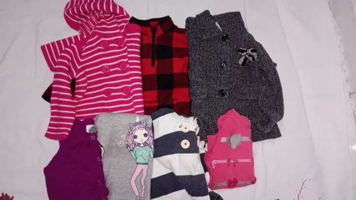 Lotinho 7 blusas de frio veste 2 á 3 anos
