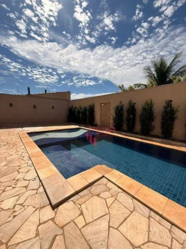 Casa à Venda de 03 Quartos sendo todos Suítes no Bairro City Ribeirão em Ribeirão Preto co