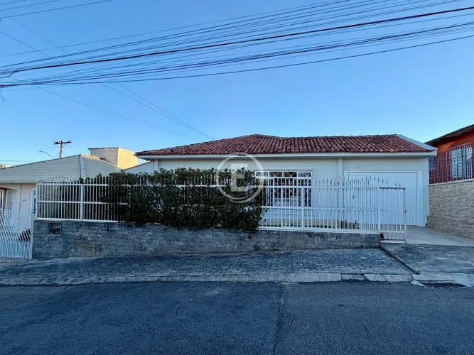 Casa 3 Quartos com 1 Suíte - Areias
