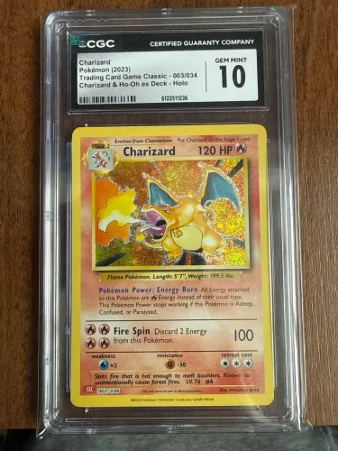 Carta CGC 10 Charizard Holo 003/034 Pokemon TCG Classic 2023 inglês GEM MINT