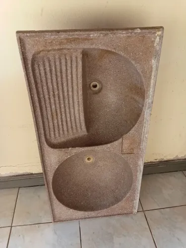 Tanque lavatório 