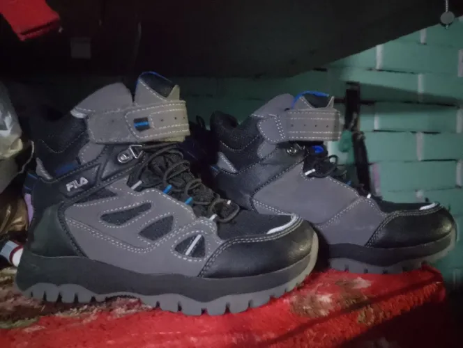 Vendo tênis número 32 