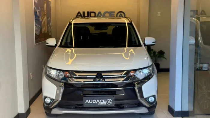 Mitsubishi Outlander 2.0 16V 160cv Aut. 2016