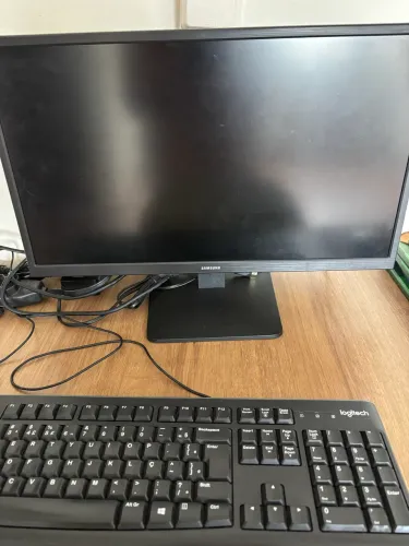 Vendo monitor Samsung 22?