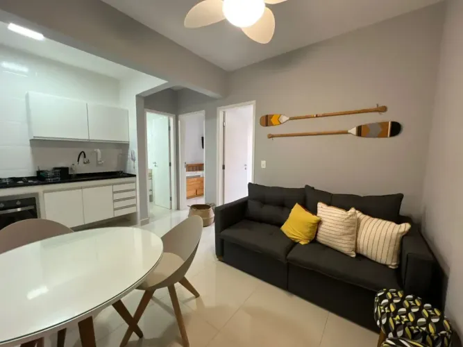 Apartamento no Tenório, a poucos metros da orla do Itagua e centro comercial - Ubatuba - S