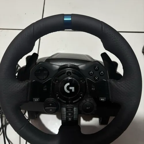 Volante g933 semi novo