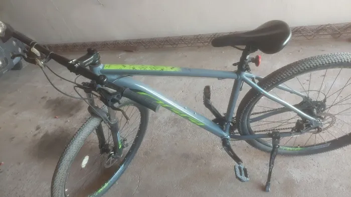 Vende-se bicicleta