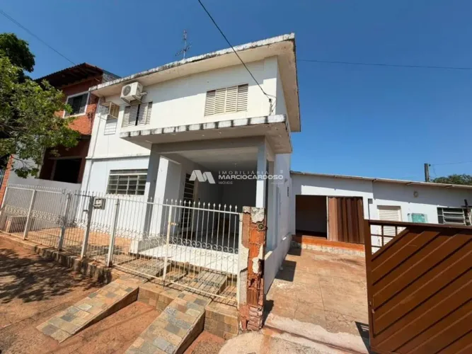 Sobrado com 3 dormitórios à venda, 113 m² por R$ 250.000,00 - Jardim Bom Jesus - Jales/SP