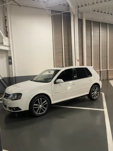 Volkswagen Golf Sportline 1.6 MI Total Flex 8V 4P 2011