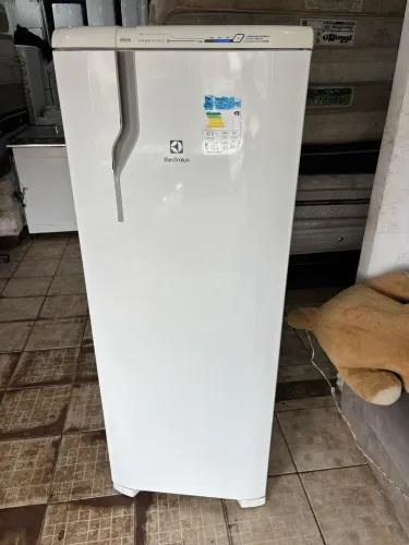 Geladeira frost free 110vts 332 litros 