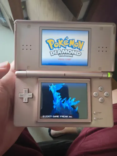Ds lite rosa metálico+ r4 4gb