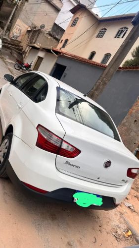 Imagem de Fiat Grand Siena Tetrafuel 1.4 EVO F. Flex 8V 2014