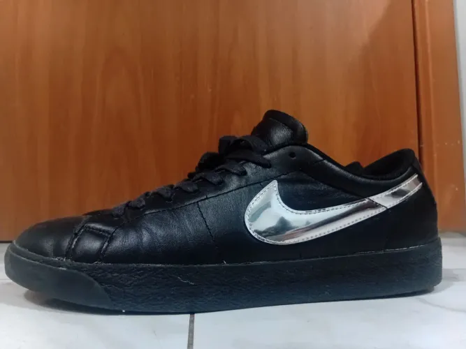 Tênis Nike SB Zoom Blazer Low x Dancer Skateboards