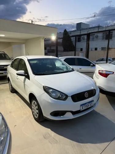 Fiat Grand Siena 1.4 EVO Flex 8V 4P 2021