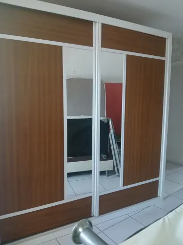 Guarda roupa gigante entrego e monto