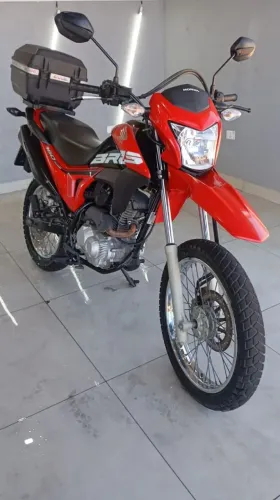 Vendo bros 160 completa