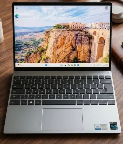 Notebook Dell i7 13 polegadas