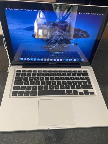 Macbook Pro Mid.2012 [outubro 2025] precisa trocar bateria.