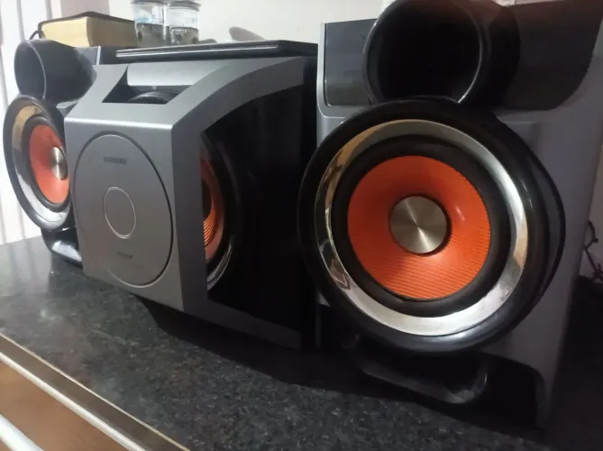 Som System Samsung Giga Sound MX-D850,