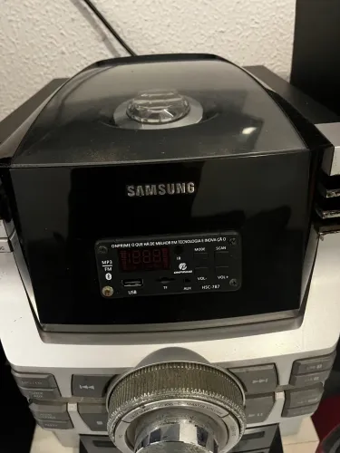 VENDE-SE SOM SAMSUNG 