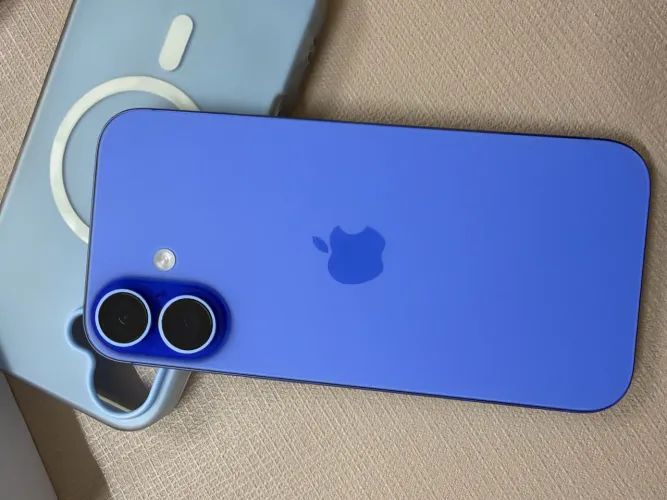 iPhone 16 128gb bateria 100% - PERFEITO 