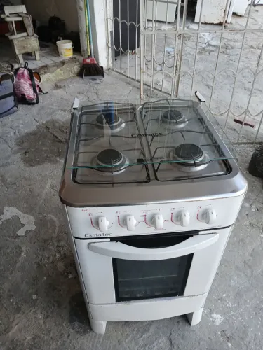 Fogão 4 bocas esmaltec