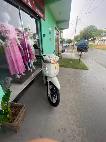 Honda Biz 125 Conservada