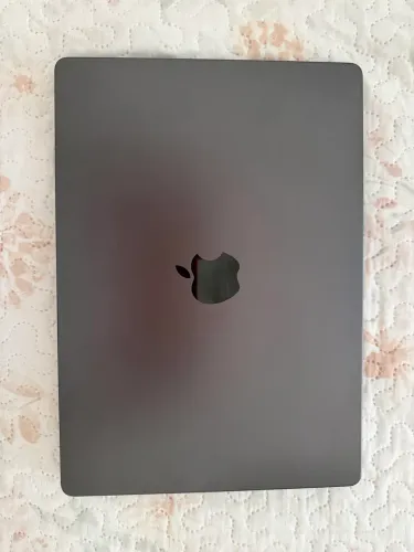 MacBook