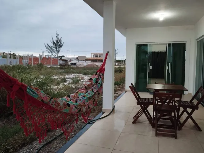 CASA NO CONDOMÍNIO VILLAGGIO VALTELLINA, FIGUEIRA - ARRAIAL DO CABO/RJ