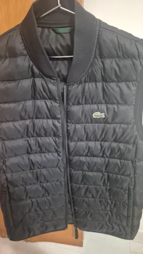 Colete Lacoste