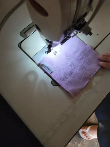 Vendo máquina de costura  reta industrial eletrônica 