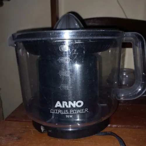 Espremedor de frutas ARNO