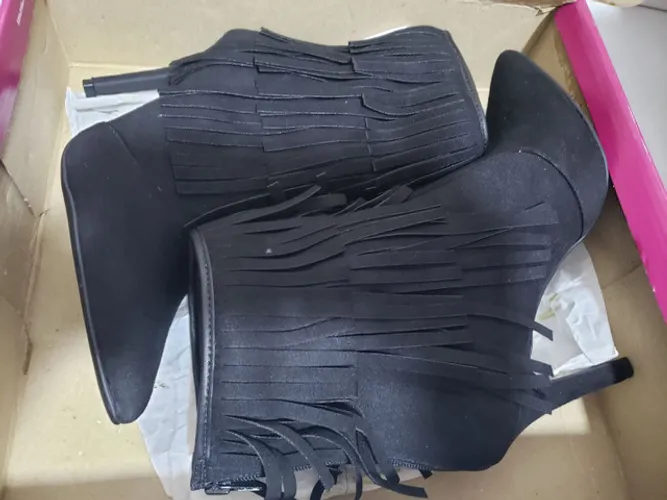 Bota feminina Vizzano 37