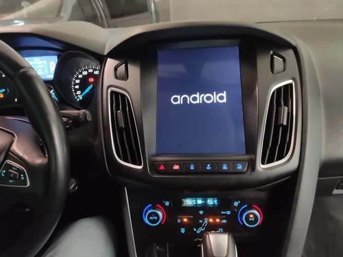 Central Multimidia Focus octacore tesla