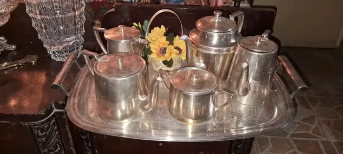 Belissimo Conjunto jogo de Chá e Café em Prata 90