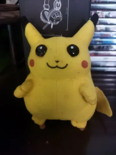 Pelúcia Pikachu