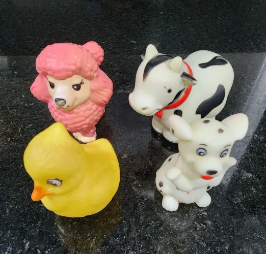 04 Brinquedos vintage- Cachorro, cachorro poodle, vaca e patinho!