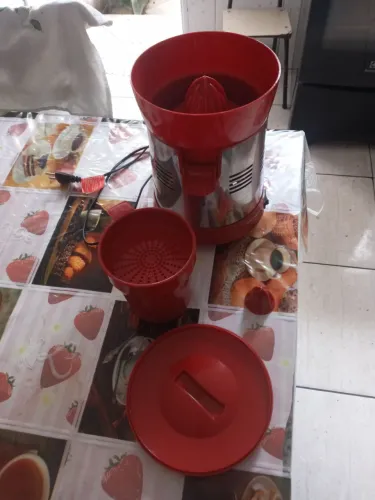 Espremedor De Laranja E Frutas Mondial Turbo Inox 250W