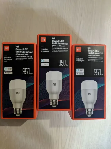 Kit 2 Lâmpadas Inteligente Xiaomi Mi Led Smart Bulb Essential Wi-Fi 10W Bivolt - Prata