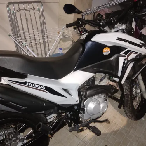 Aluga moto JJ.MOTOS A PARTI DE 200 REAIS